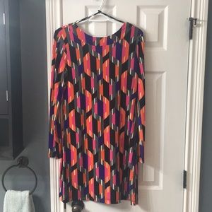 BOLD color, bow back sheath dress!